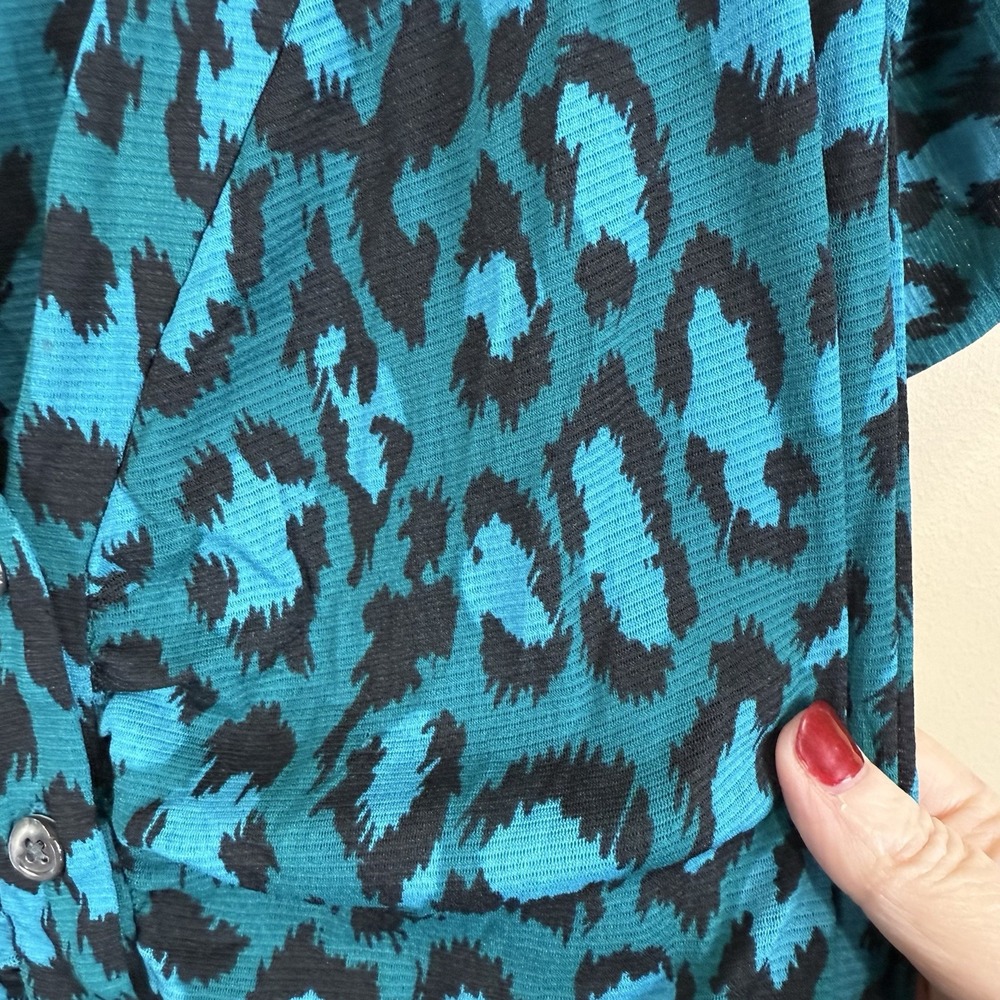 Diane Von Furstenbery Gladys Animal Print Mesh Blouse Size 6 Green Puff Sleeve - Picture 5 of 5